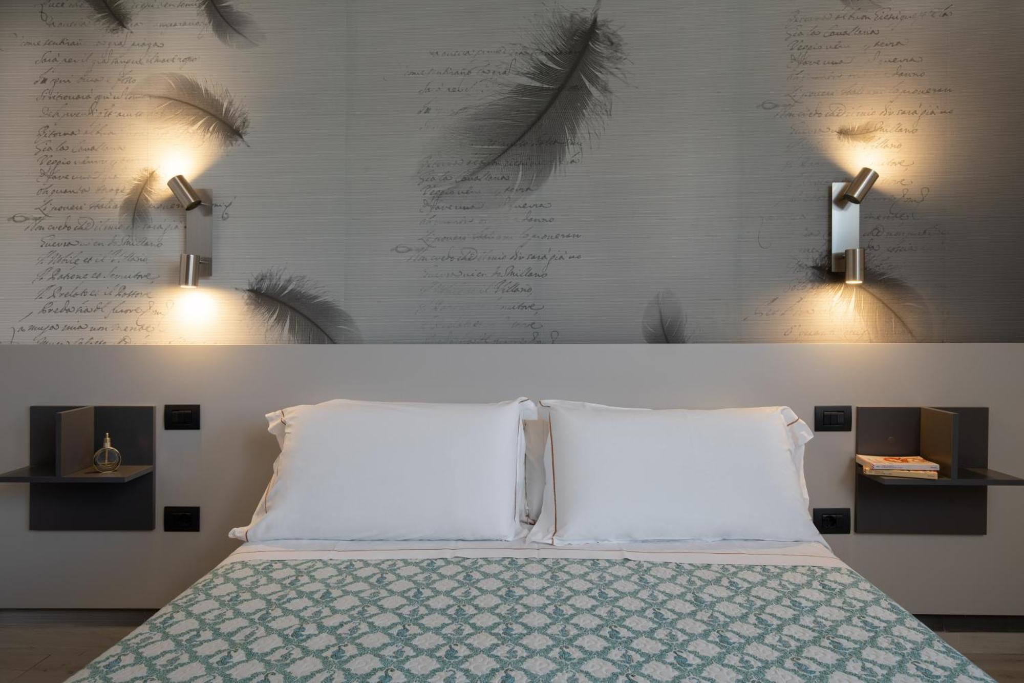Theodore Rooms 圣特奥多罗 外观 照片